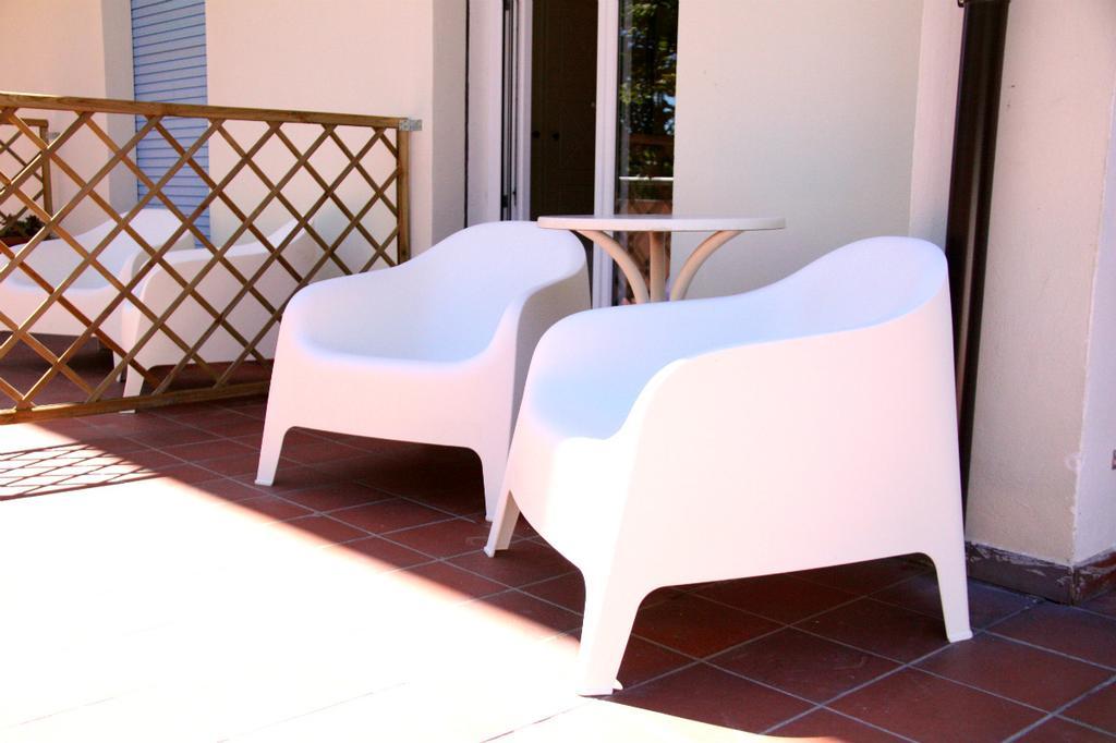 Alba Hotel Marina di Ravenna Buitenkant foto